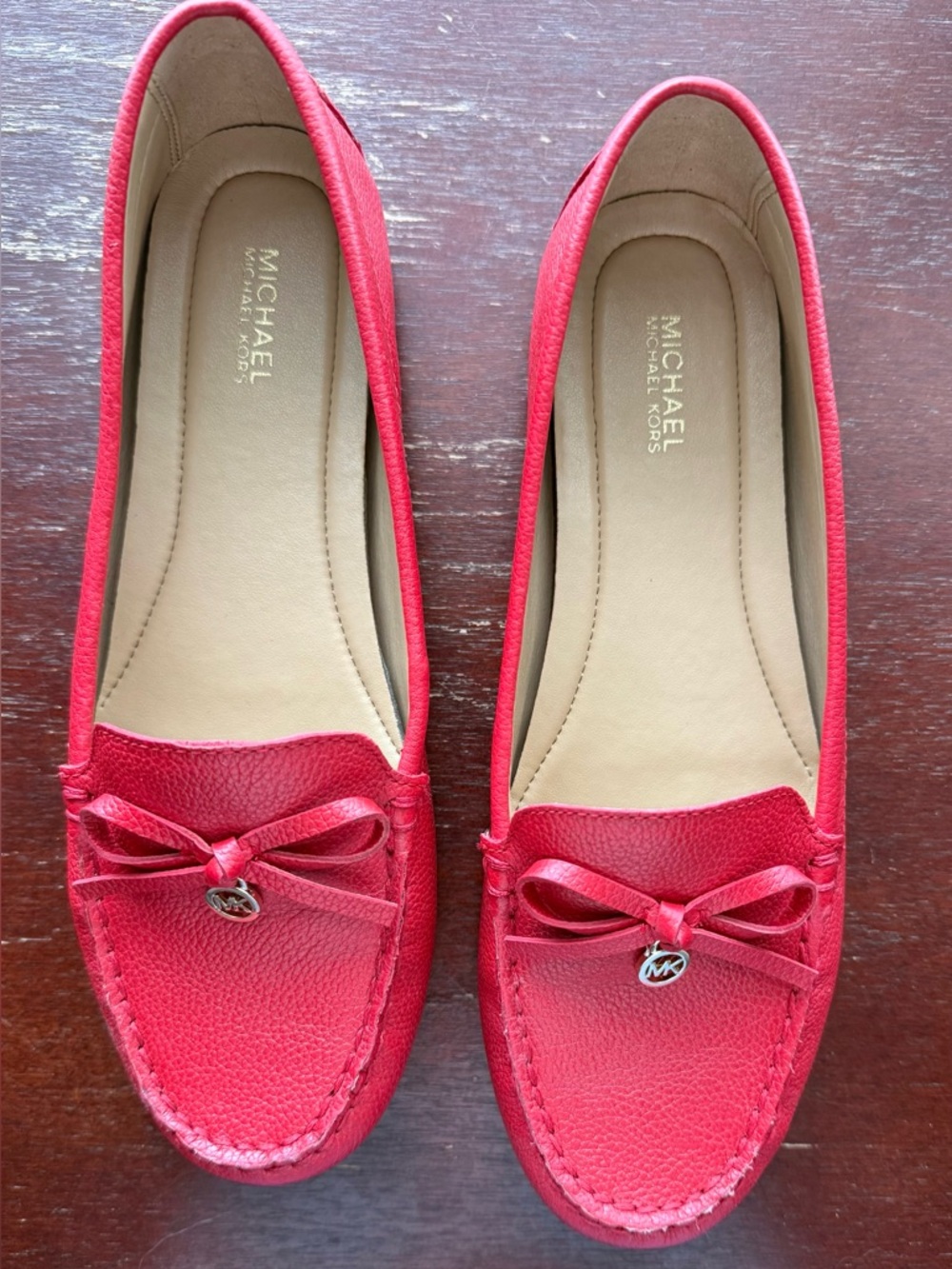 Michael Kors Red Leather Bow Loafers, 7.5, like new